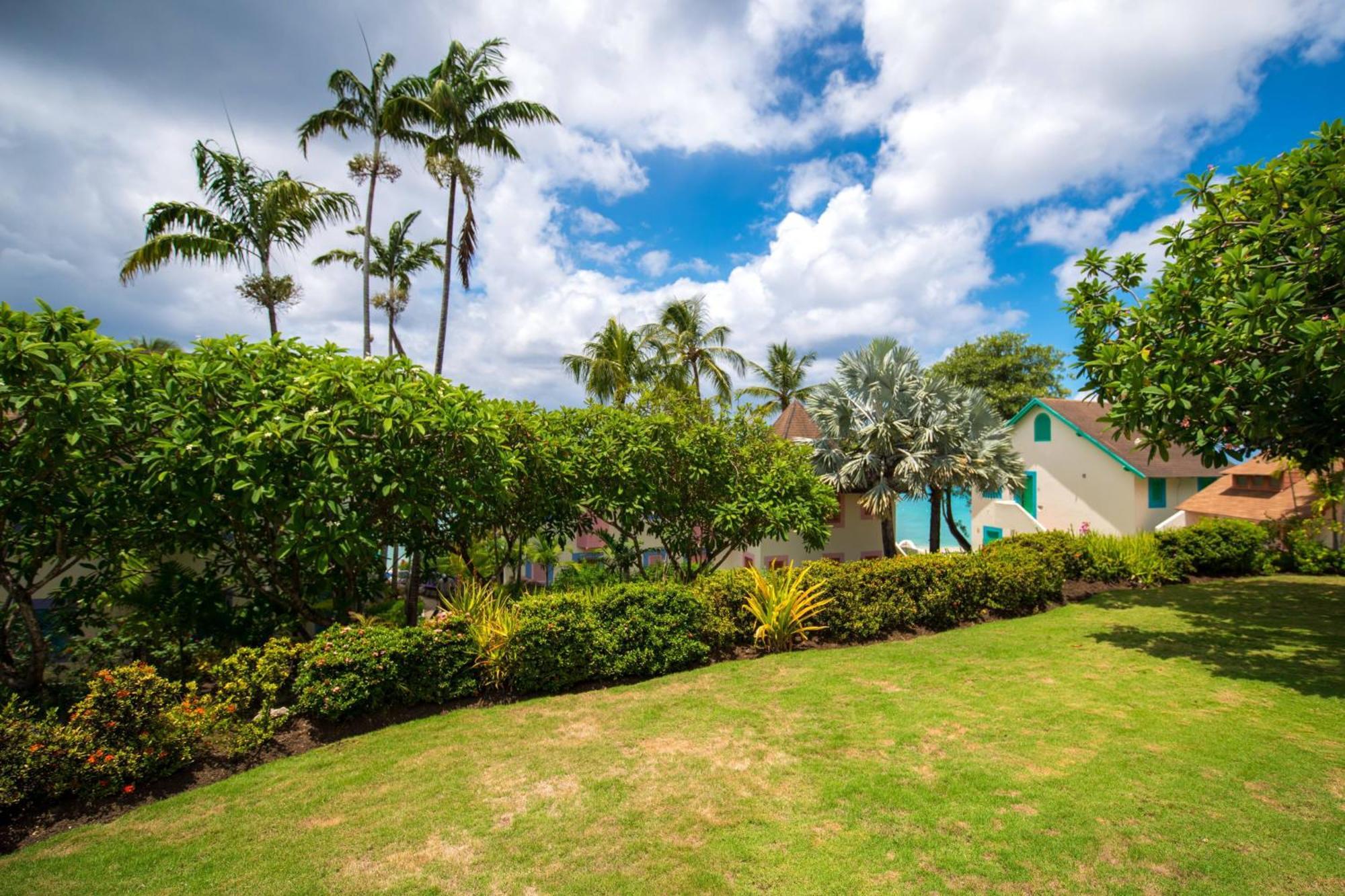 Crystal Cove By Elegant Hotels - All-Inclusive Saint James Esterno foto